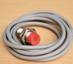 Baumer IFR 19.24.11/K565 inductive proximity sensor, M18 8mm non-flush, NPN NO, cable (clearance)