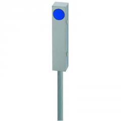 Contrinex DW-AD-624-C8 inductive sensor 8x8x40mm Zamak, PNP NC, 2mm flush, Cable 2m PVC