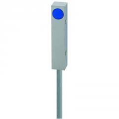 Contrinex DW-AD-504-C8 inductive sensor 8x8x40mm Brass, PNP NC, 3mm quasi-flush, Cable 2m PVC