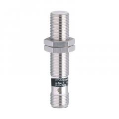 IFM IFK3002UBPKG/US-104-DPS (IF5670) M12, 2mm flush, PNP NO, metal, M12 plug, inductive sensor, weld